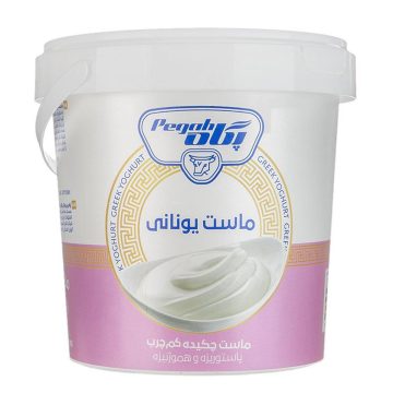 ماست چکیده طعم دار کم چرب یونانی پگاه 1500 گرم