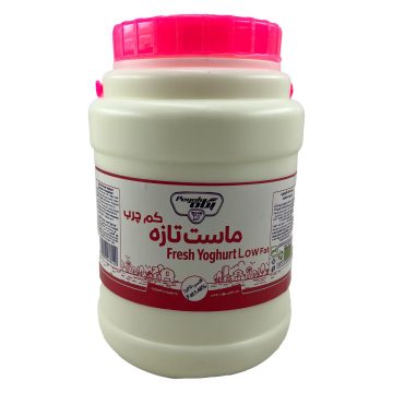 ماست تازه کم چرب غنی شده پگاه 2 کیلوگرم