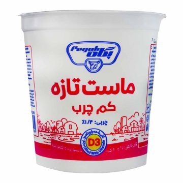 ماست لیوانی کم چرب غنی شده پگاه 700 گرم
