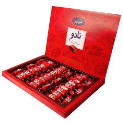 نوقا با کارامل و روکش فرآورده کاکائویی نادو کادویی روباندار شونیز 500 گرم