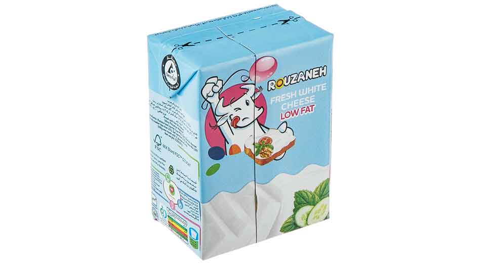 پنیر پاکتی سفید تازه کم چرب روزانه 210 گرم